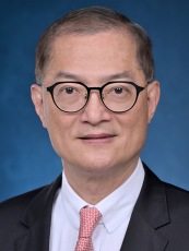 Professor LO Chung-mau's photo