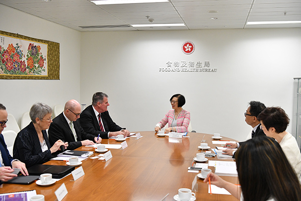 SFH meets Minister for Agricultural Industry Development and Fisheries, Queensland, Australia (2019.5.6)