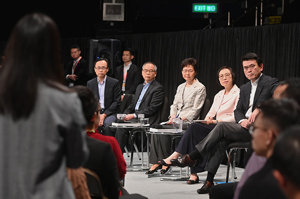 CE attends first Community Dialogue session (2019.9.26)
