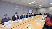 S for Health meets Qianhai Authority and Nanshan District People's Government delegation (with photos)
