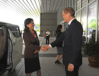 Secretary for Health meets delegation of National Administration of Traditional Chinese Medicine (with photos)