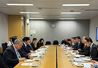 Secretary for Health meets Commissioner of National Medical Products Administration and renews Co-operation Agreements (with photos)
