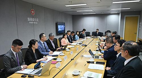 医务卫生局副局长主持医疗创新发展督导委员会第三次会议（附图）