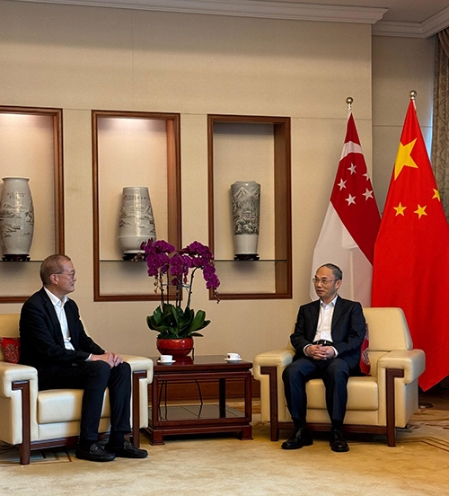Secretary for Health commences visit to Singapore (with photos)