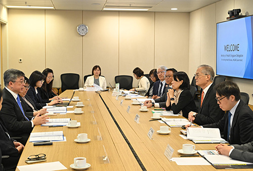醫務衞生局局長與新加坡保健衞生部代表團會面（附圖）